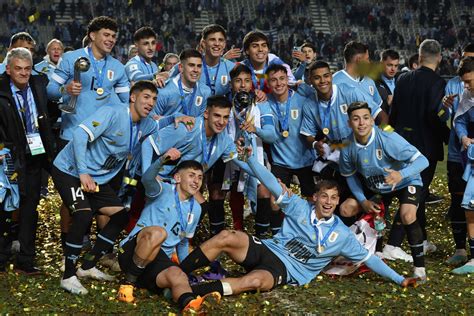 uruguay sub 20 copa mundial.